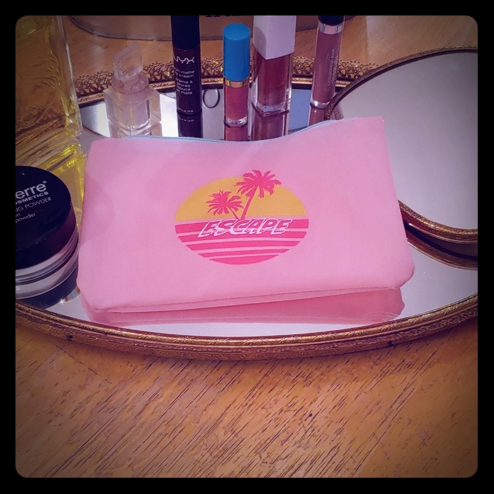 Makeup bag NWOT💄Ipsy I like offers!